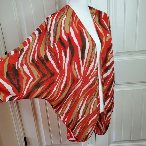 C Apparel Womens Red Multicolor Open Front Shrug S - Picture 2 of 8
